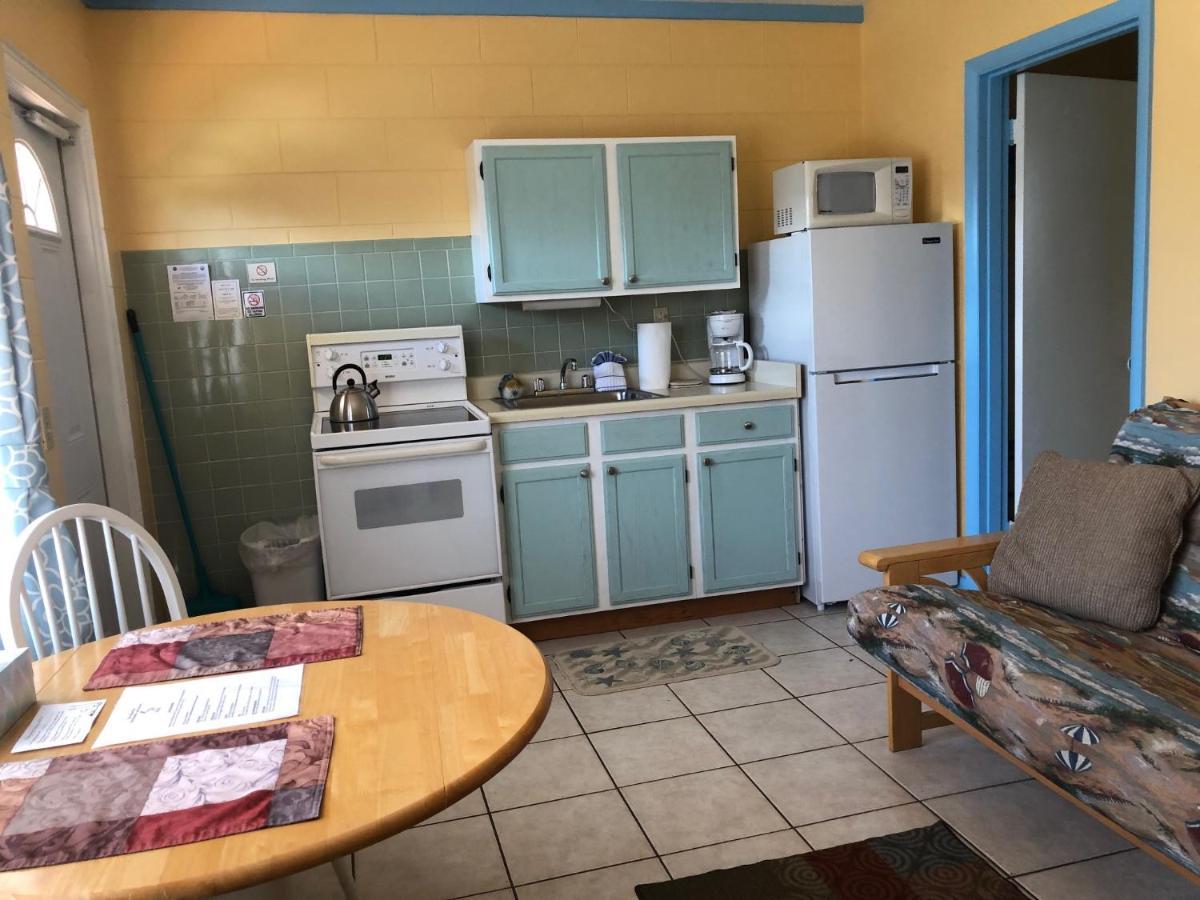 Pelican Post - Bradenton Beachモーテル エクステリア 写真