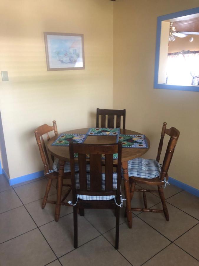 Pelican Post - Bradenton Beachモーテル エクステリア 写真